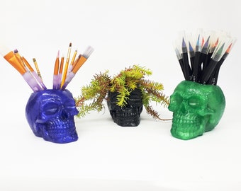 Hand Cast Resin Skull Pot: Gothic Makeup Brush Holder, Planter