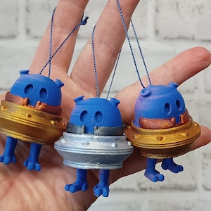 Hand-Painted Alien Spaceship Bauble: PLA Filament Ornament