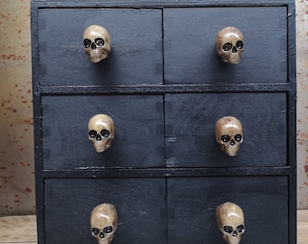 Skull Knobs, Resin Skull Knobs, Skull Drawer pulls, Made to Order