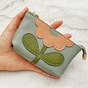 Cartera de piel auténtica con cremallera y diseño de flores para mujer, con llavero y gancho de langosta adjunto y bolsillo para tarjetas en el interior de la cartera para monedas