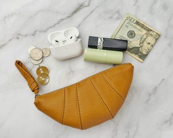 Leather Croissant Pouch With Keychain and Lobster Hook