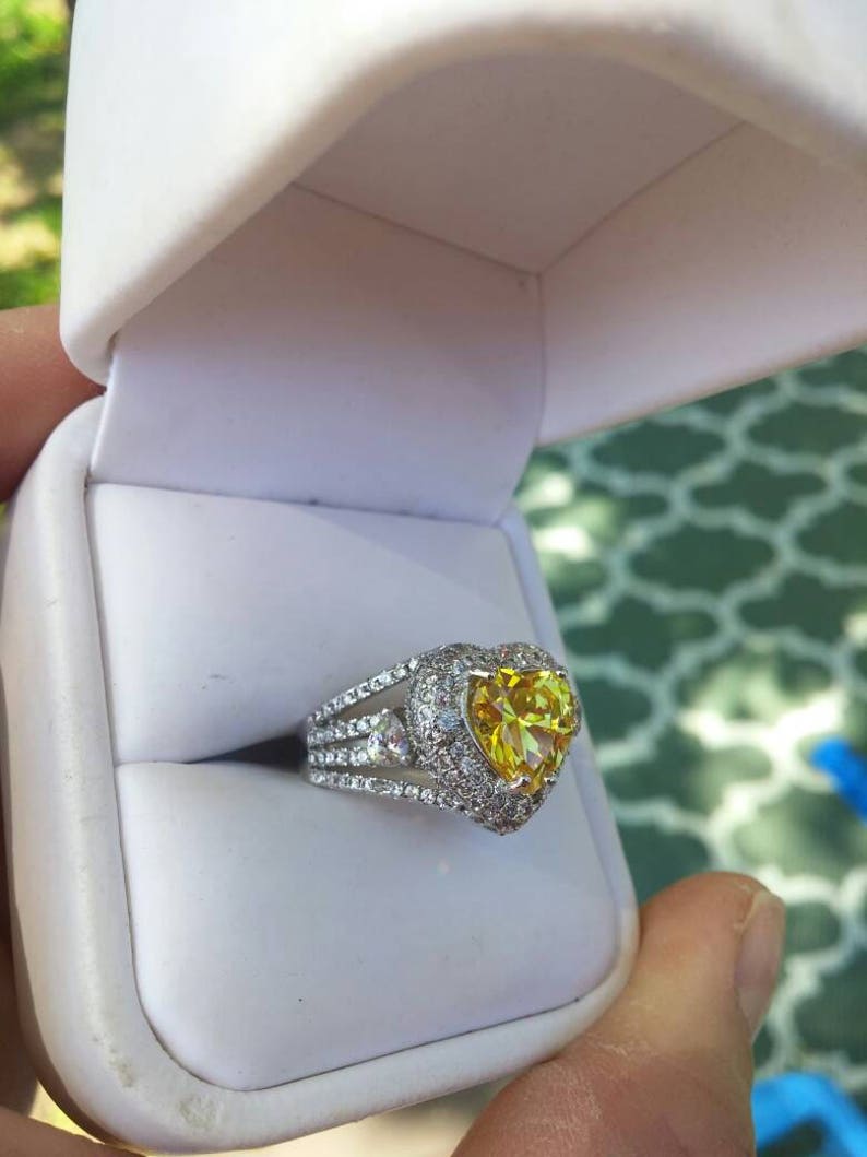 Free Shipping. Silver and Platinum SALE Yellow Topaz /& White Sapphire Heart Ring