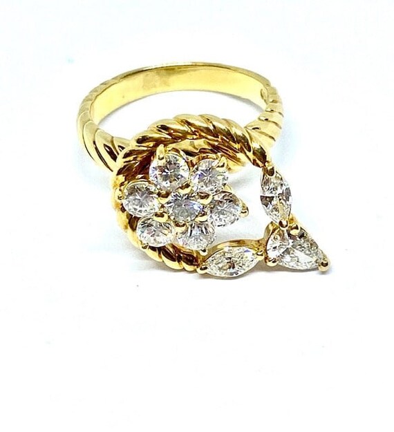 18kt Waltham Yellow Gold Spinning Diamond Ring - image 4