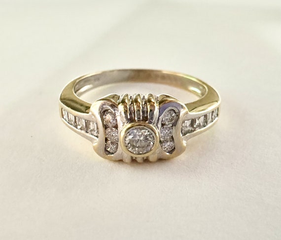 Vintage Diamond 18K White Gold Ring - image 2