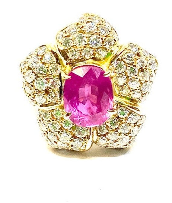 18 Karat Yellow Gold Diamond, Pink Sapphire  Flowe