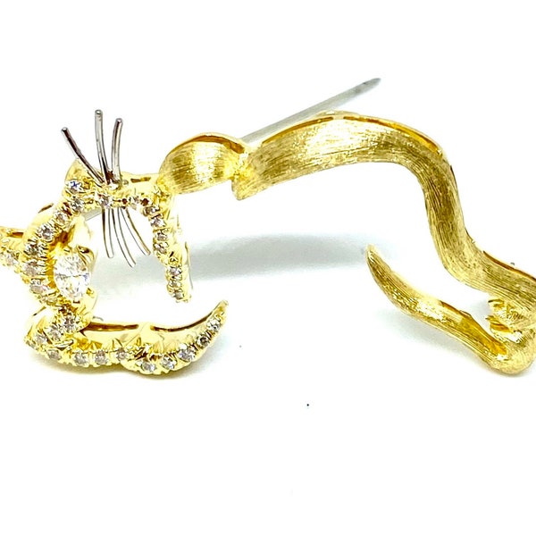 18kt Gold and Diamond Cat Brooch, Henry Dunay