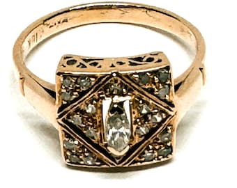 Vintage 18K Yellow Gold Diamond Ring – Size 5.5