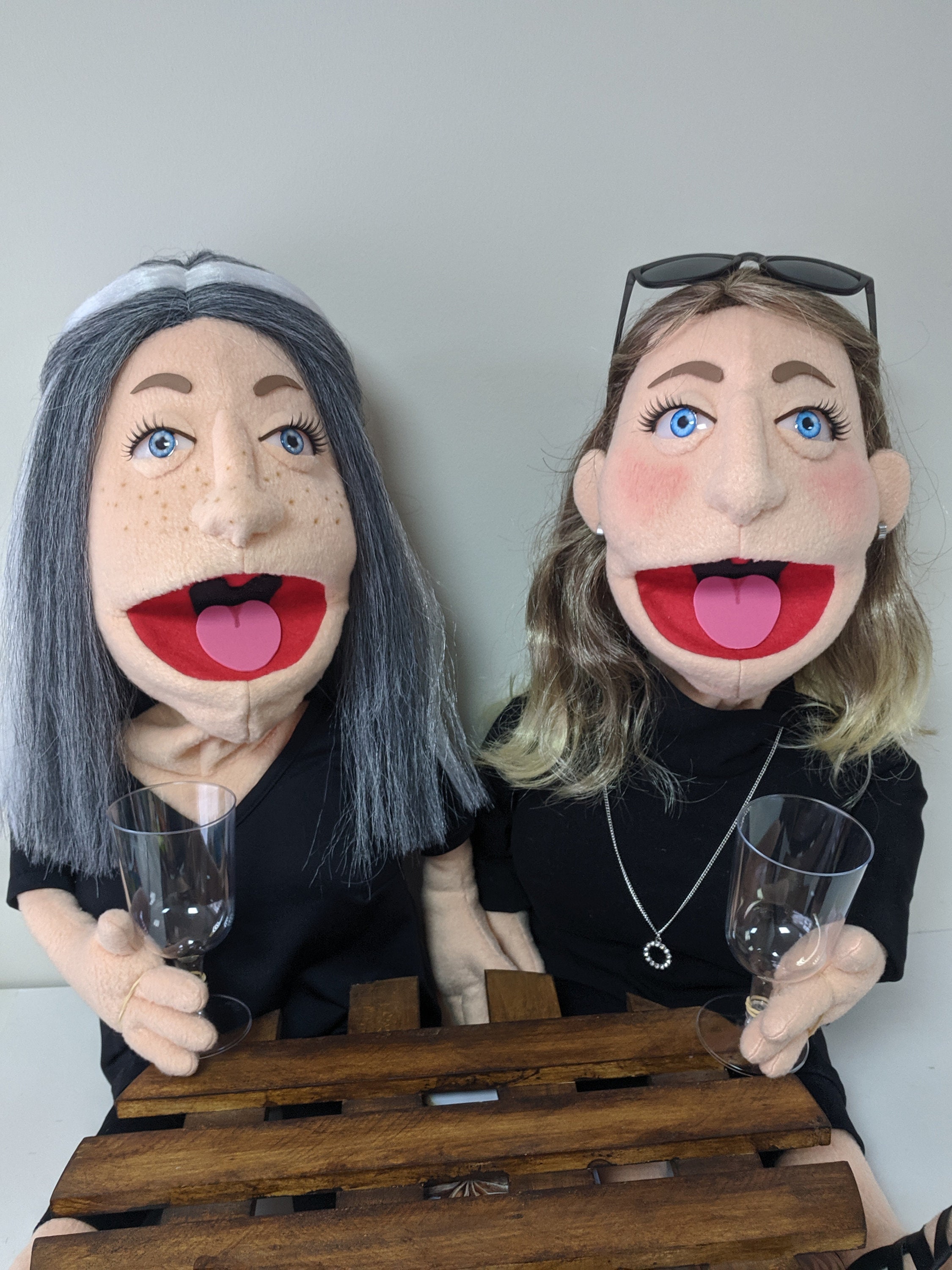 Grande marionnette ventriloque fille klärchen living puppets -W828 dans  Grand Personnage sur Boutique des marionnettes