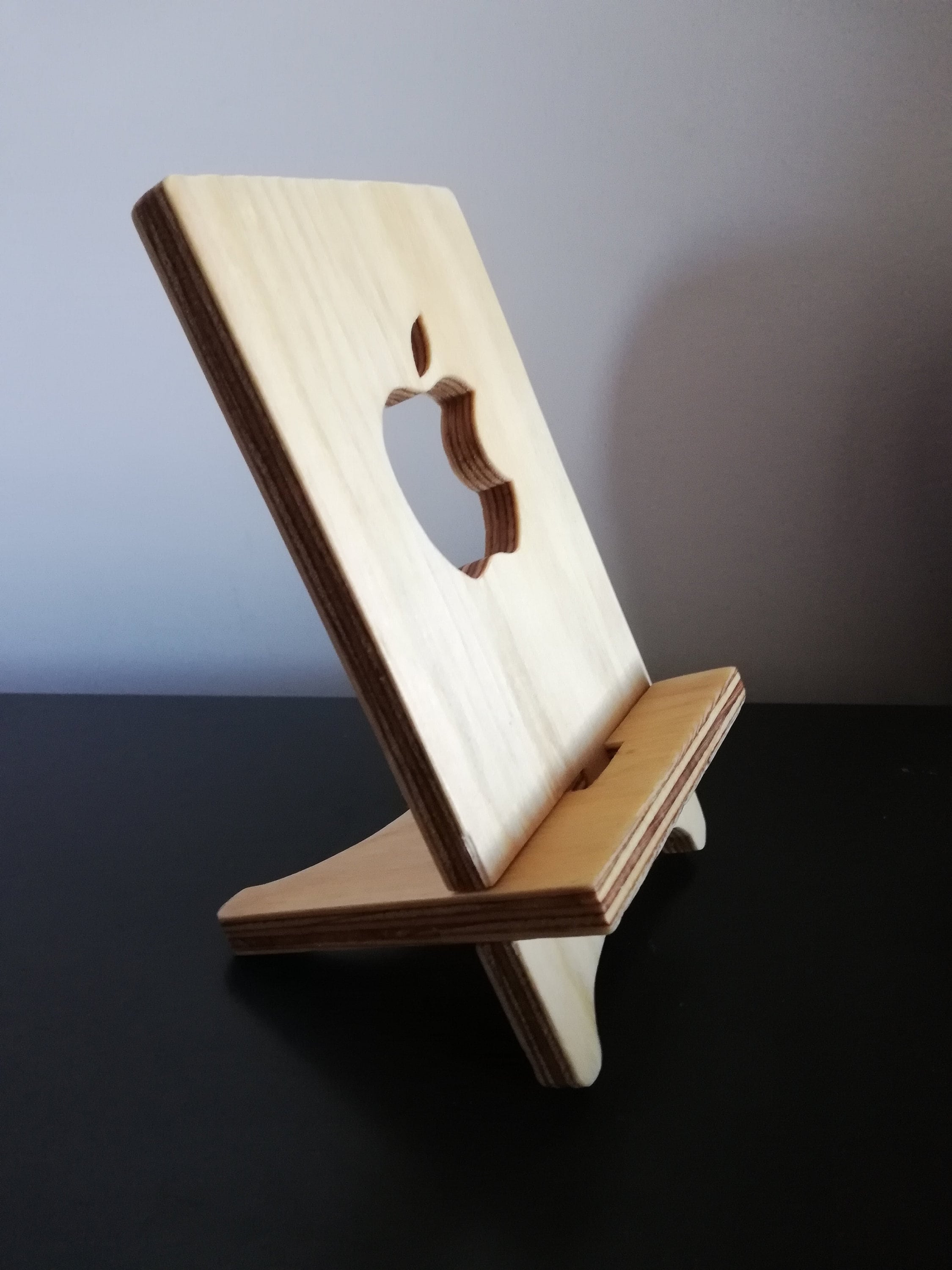 Portable iphone smartphone stand