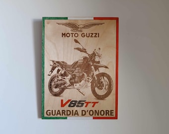 Moto Guzzi V85TT Guardia d'Onore wall sign