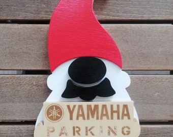 Yamaha parking only Gnome