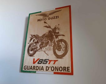 Moto Guzzi V85TT Guardia d'Onore wall sign