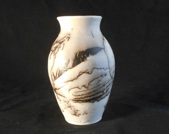 horsehair pottery vase