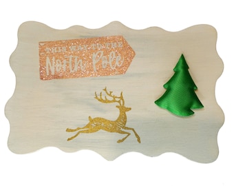 This Way To The North Pole Wall Hanger