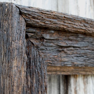 Poteau et poutre - Cadre flottant en chêne antique de 3,5 po - Finition noyer foncé - (Toutes les tailles) Cadre photo en bois rustique authentique - Cadres vintage de qualité loft