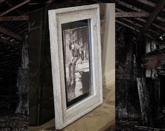 Whitewashed Oak Barnwood Frame – Handcrafted Reclaimed Wood