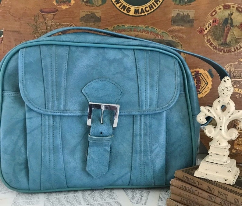 american tourister carry on tote