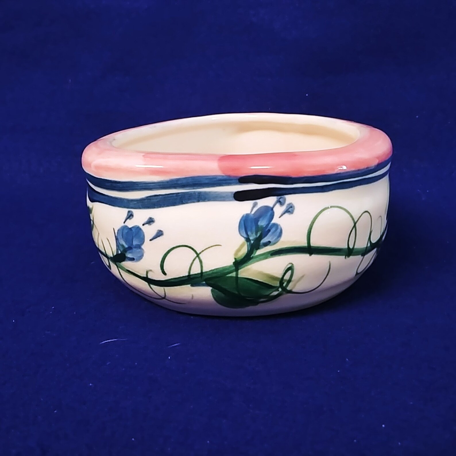 Gail Pittman Bowl Novak Pattern Heart Shape 5 Wide Etsy