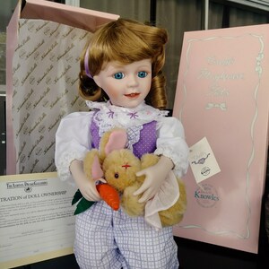 Easter gift, vintage collectible dolls.  The Ashton-Drake Galleries Cindy&#39;s Playhouse Pal,  Shelly doll with toy rabbit and carrot. NIB