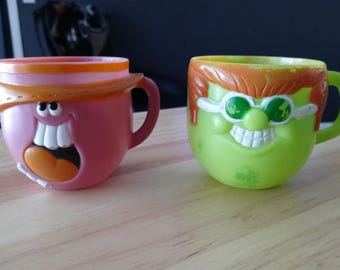 8pc Vintage 70's Goofy Grape Pillsbury Funny Face Drink Pitcher
