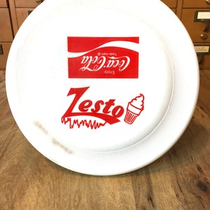 Vintage Frisbee Coke Coca-Cola Zesto