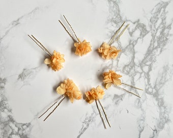 Preserved Hydrangea Hair Picks Wedding Flower Hairpin, Similar to Dried Flower Pins