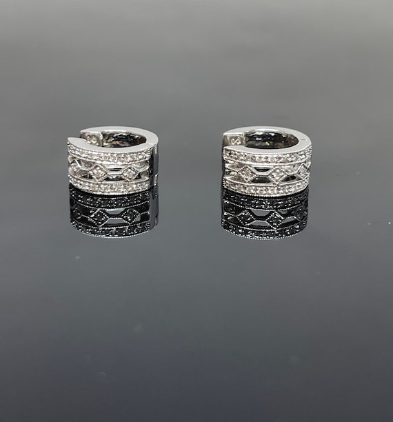 14k White Gold & Diamond Earrings - image 1