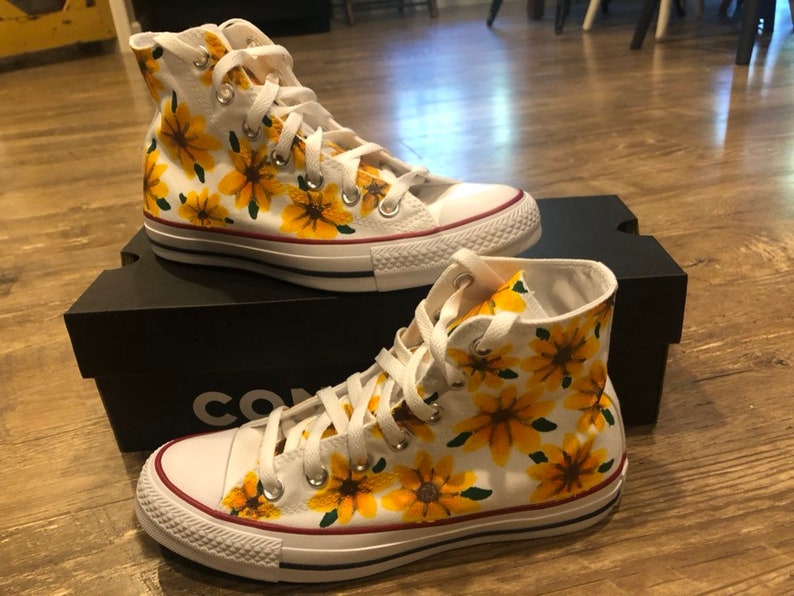 Handpainted Sunflower Converse Low Top or High Top | Etsy