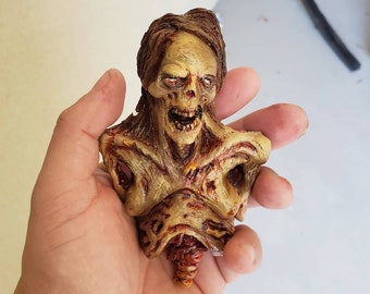 Return of the living dead inspired rotting zombie resin refrigerator magnet