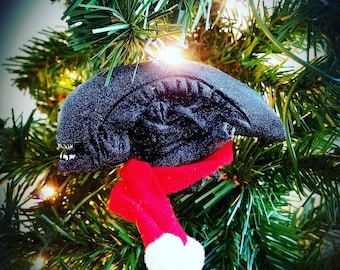 Xenomorph Alien inspired Christmas tree resin highly detailed ornament