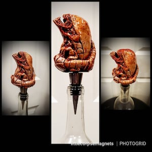 Alien movie  xenomorph chest popper inspired bloody wine topper