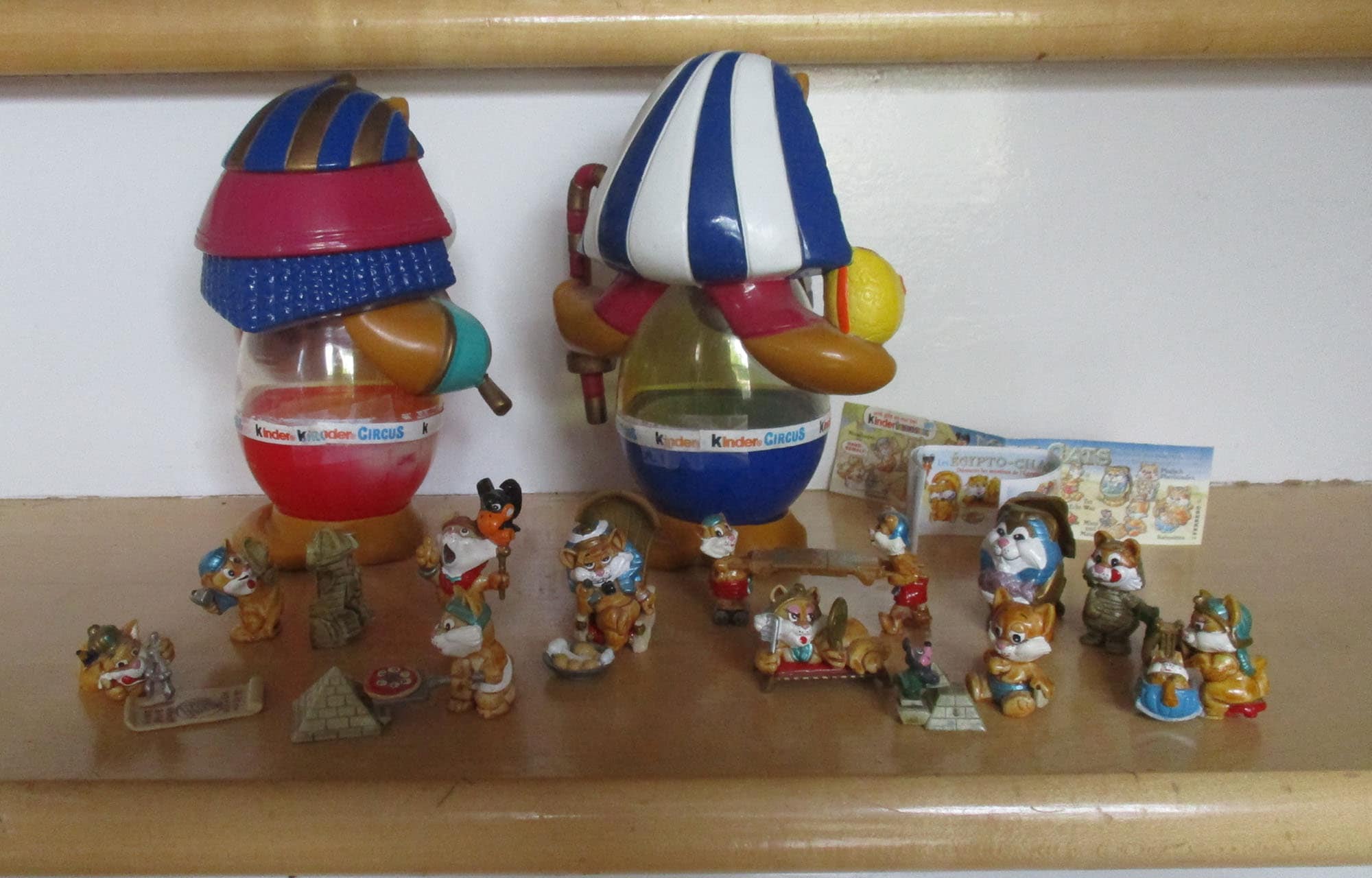 1 paper from 1993 Lovely complete set of 6 vintage kinder toys Chinese circus 