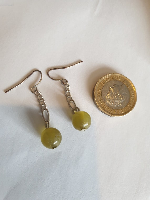 Lime green bead - image 2