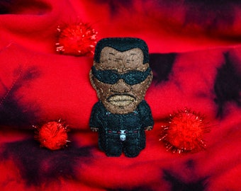 Blade Wesley Snipes Daywalker Vampiro Película de terror Película Arte Muñeca Superhéroe Cómics Llavero hecho a mano Gótico Regalo de recuerdo alternativo