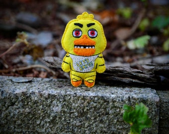 アイドル VERDY x Loco Scraps Plush Keyring Yellow VERDY x Loco Scraps Plush Keyring 