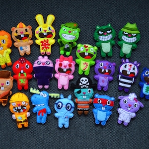 Happy Tree Friends Horror Cartoon sleutelhangerset griezelig schattig pluche horrorfilm handgemaakt speelgoed verzamelpoppen gotische accessoires All 20 pack