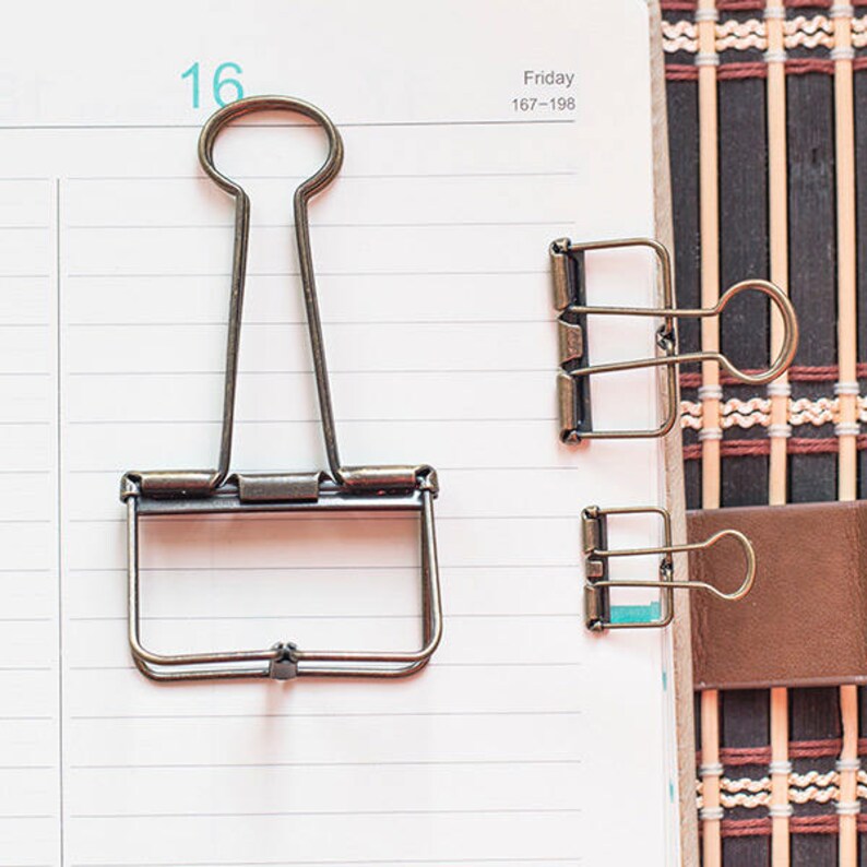 skeleton binder clips