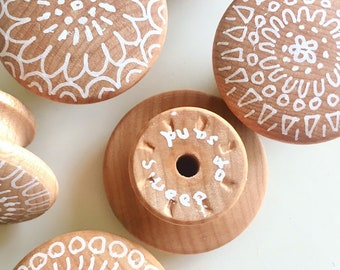 Boho natural wood knobs, hand painted, wood dresser drawer pulls. Natural birch with white designs- Mandala knobs, with screws 1.5” or 2"