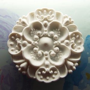 1/12 Scale Dollhouse Ceiling Rose D