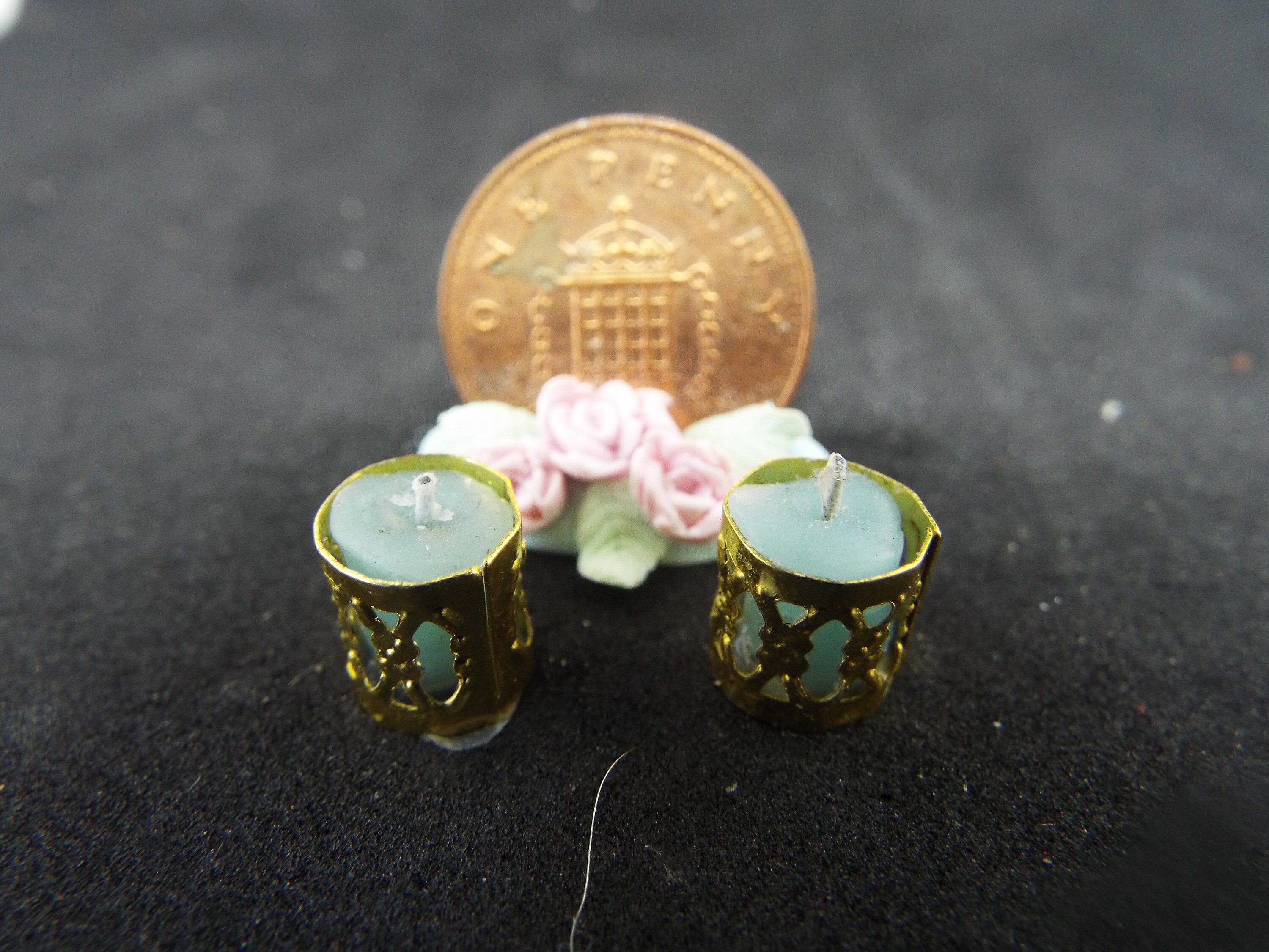 1/12 Scale Dollhouse Candles in Holders Blue