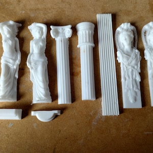 1/12 Scale Dollhouse Choice of Pillar