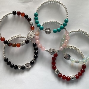Pretty  semi precious gemstone memory wire bracelets handmade gemstone bracelet