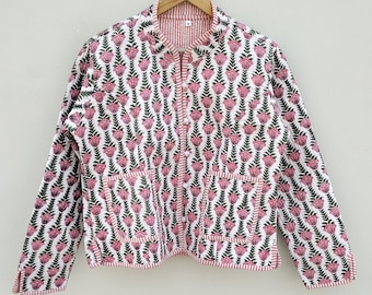 Veste matelassée en coton réversible imprimée à la main Veste, manteau sari kantha en coton, veste courte