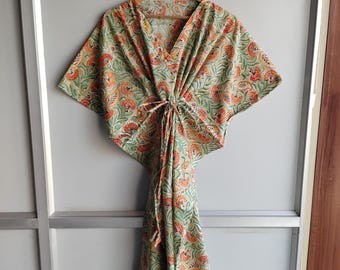 Caftán de algodón con estampado índigo hecho a mano: un vestido playero bohemio