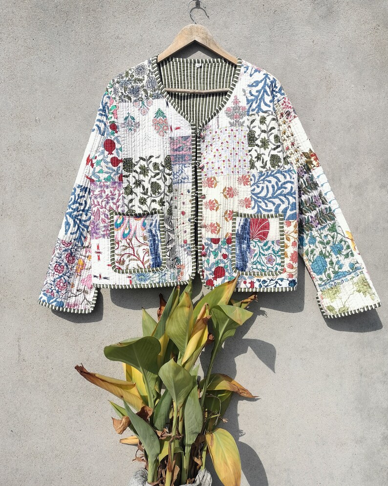 Indische Handarbeit Patchwork Vintage Steppjacke Mäntel, New Style, Boho, Baumwolljacke Kurz Weiß Blatt Schwarz Streifen Paspol Bild 1