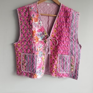Cotton Quilted Vest: Vintage Style Floral Sleeveless Jacket
