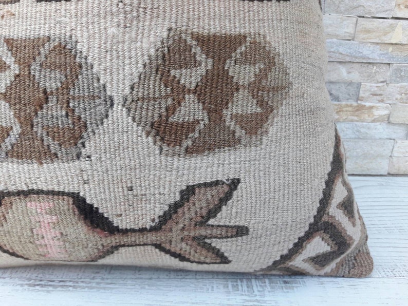 Vintage Kilim Pillow Kilim Cushion Bohemian Pillow Kilim Pillow 16x16inch 40x40cm Handwoven Pillow Cushion Cover