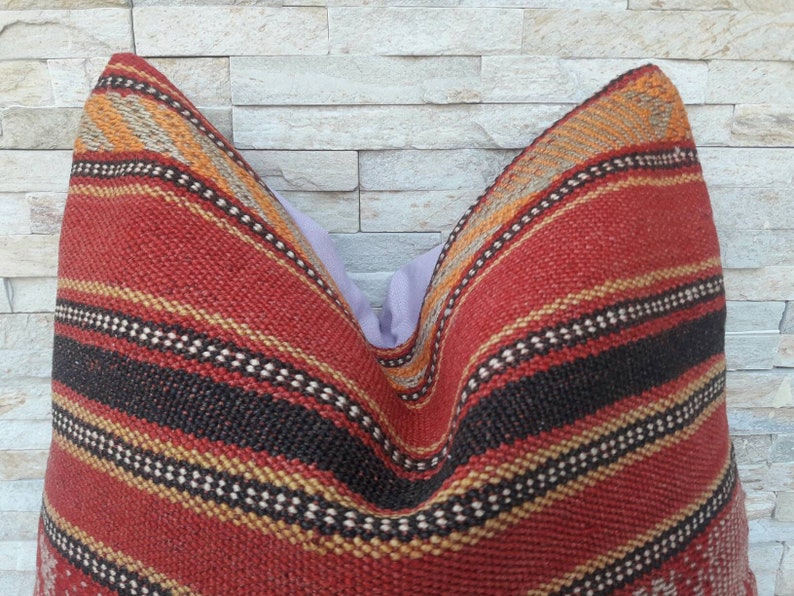 Home living Kilim cushion Home design Decorative pillow Boho pillow Kilim pillow Turkish pillow Wintage pillow Kilim pillow cover
