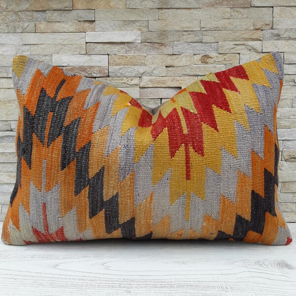 Anatolian pillow, Kilim pillow cover, Boho pillow,Home living, Wintage pillow, Home design, Decorative pillow, Turkish pillow, Kilim cushion