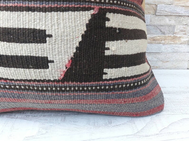 Kilim Pillow 16x16inch 40x40cm Vintage Kilim Pillow Kilim Cushion Bohemian Pillow Handwoven Pillow Cushion Cover